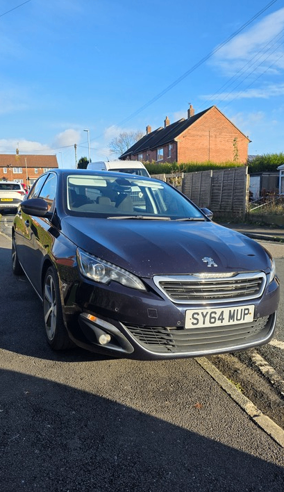 PEUGEOT 308 1.2 ALLURE - CHEAP £20 TAX - GREAT ON FUEL - DRIVES MINT!