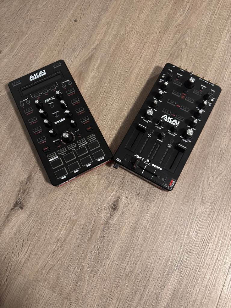 AKAI professional AMX & AFX 2-Channel Mixing Surface with Audio Interface Serato