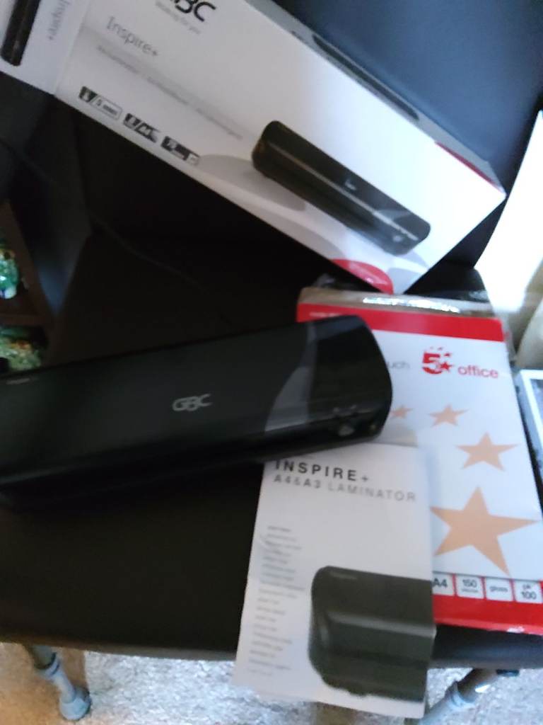 Gbc laminator A4 and pack of 100 laminating pouches 