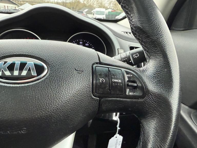 2016 Kia Sportage 1.7 CRDi EcoDynamics 3 2WD Euro 6 (s/s) 5dr ESTATE Diesel Manual