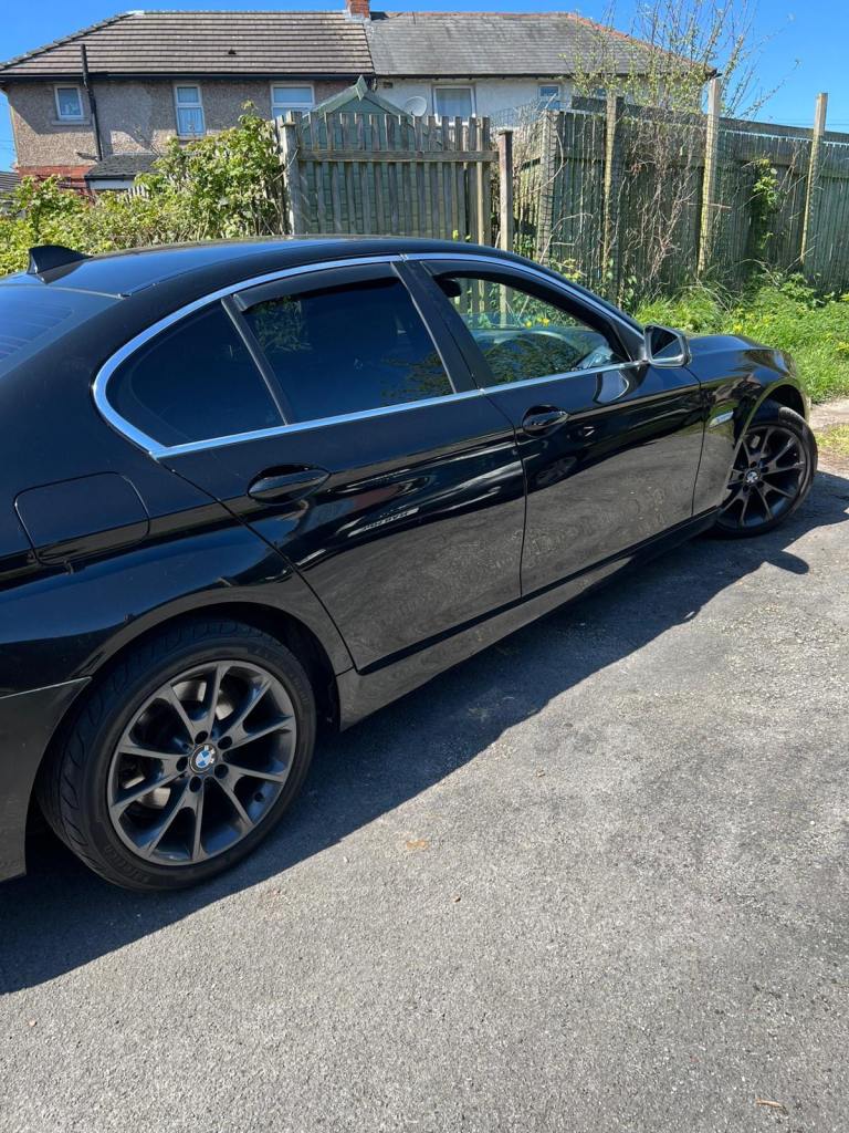 BMW, 5 SERIES, Saloon, 2012, Manual, 1995 (cc), 4 doors