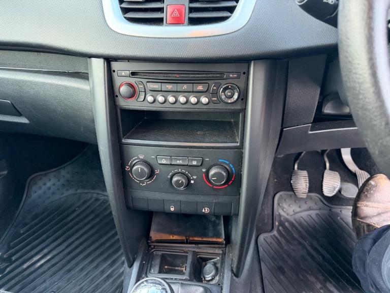 2011 Peugeot 207 1.6 HDi 92 S 5dr [AC] ESTATE Diesel Manual