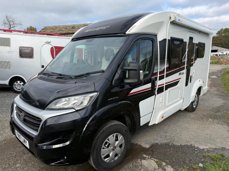 2017 Swift Rio 310 - 2ltr - 15,000 Miles - 2 Berth / 2 Belts 