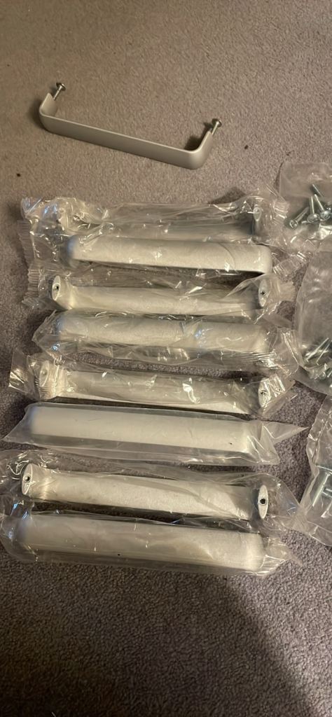 Unused new Kitchen Door Handles – Set of 9