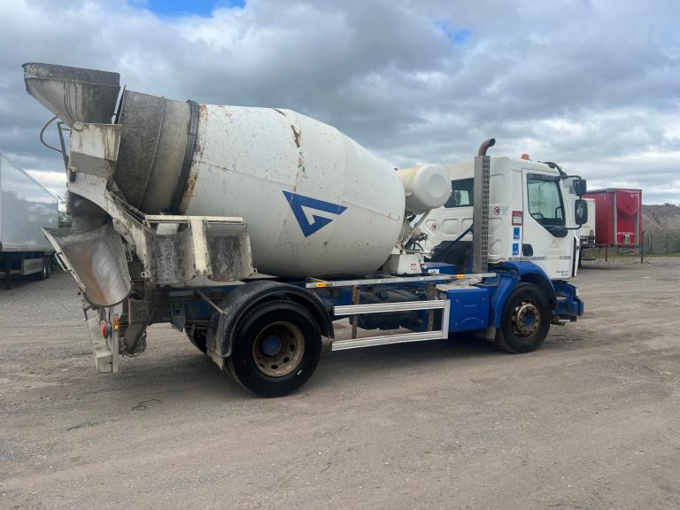 image for 2018 Renault D (D) 18 TONNE HYMIX  MIXER ..FULL MOT 