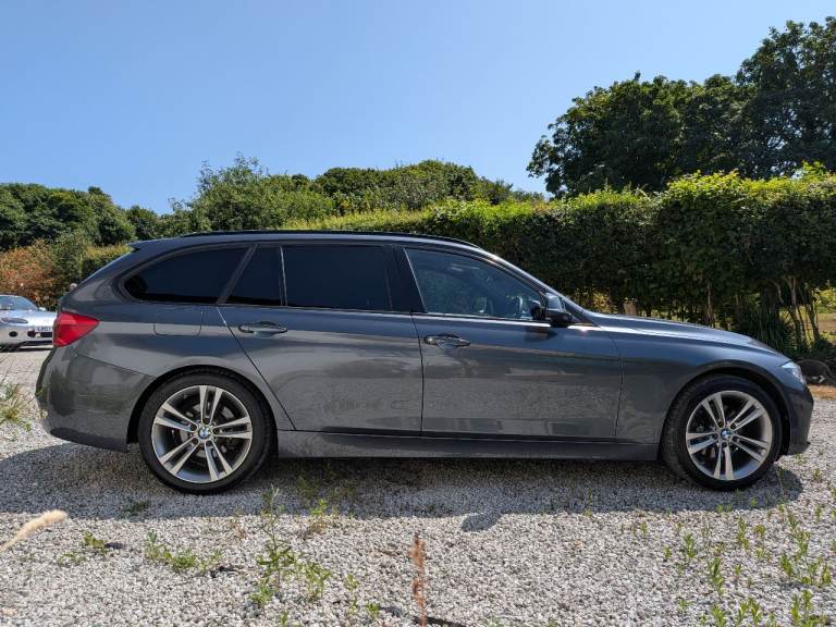 BMW, 3 SERIES, Estate, 2016, Manual, 1995 (cc), 5 doors