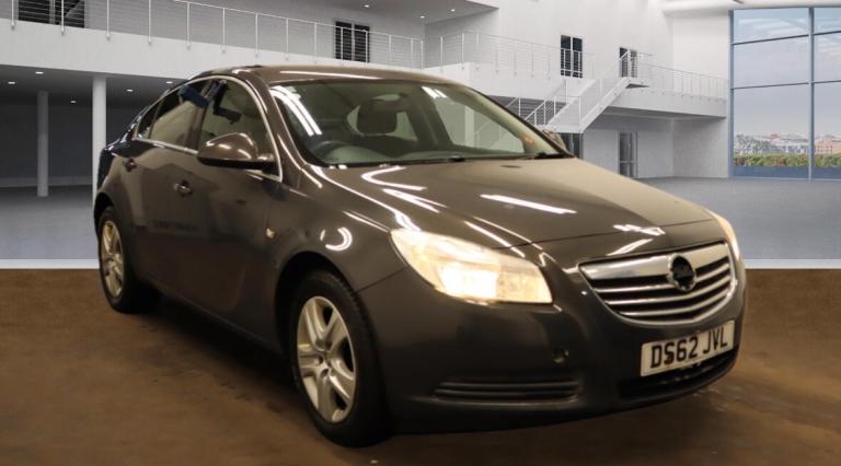 2012 Vauxhall Insignia 1.8i 16V Exclusiv 5dr HATCHBACK Petrol Manual