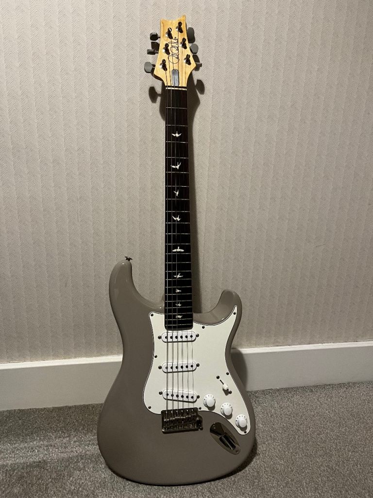 PRS Silver Sky USA Moc Sand (Gloss) electric guitar