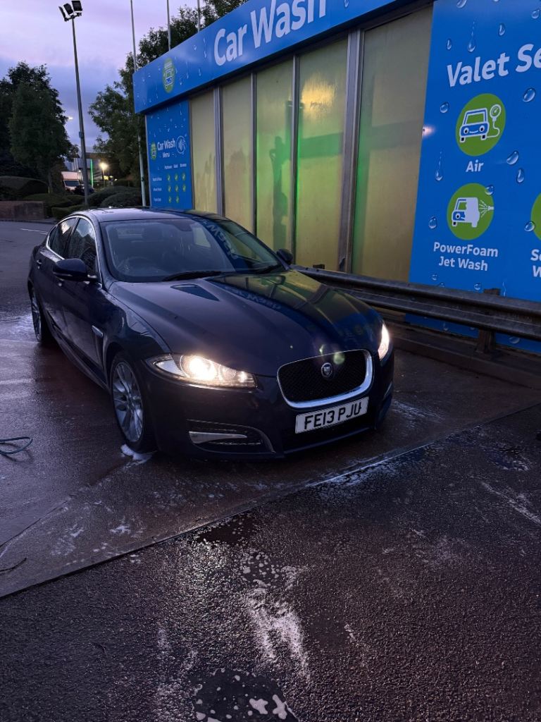 Jaguar, XF, Saloon, 2013, Other, 2179 (cc), 4 doors