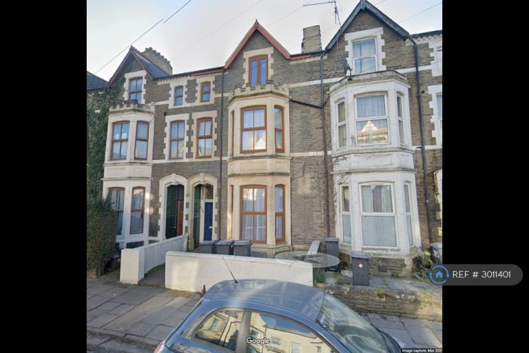 2 bedroom flat in Claude Road, Cardiff, CF24 (2 bed) (#3011401)