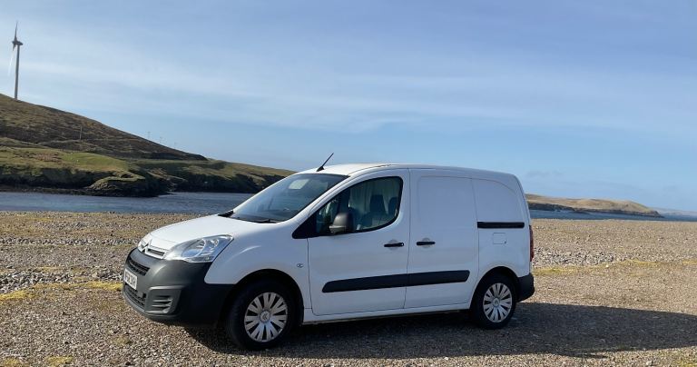 Citroen, BERLINGO, Panel Van, 2018, Manual, 1560 (cc) with Day Bed