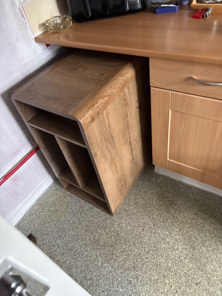 Come with a drawer