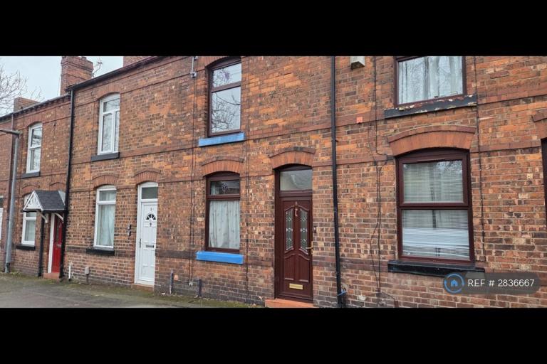 2 bedroom house in Court, Wigan, WN4 (2 bed) (#2836667)
