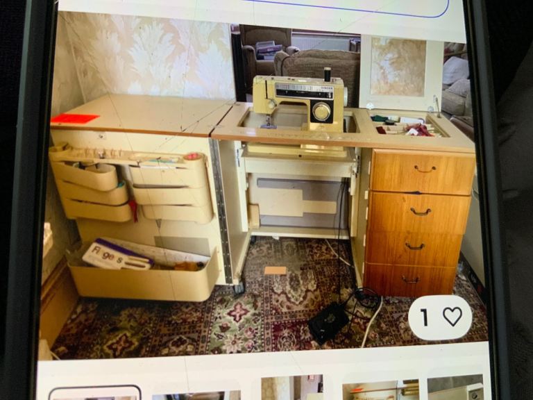 Horn Collection Sewing Machine Table With Singer Sewing Machine 
