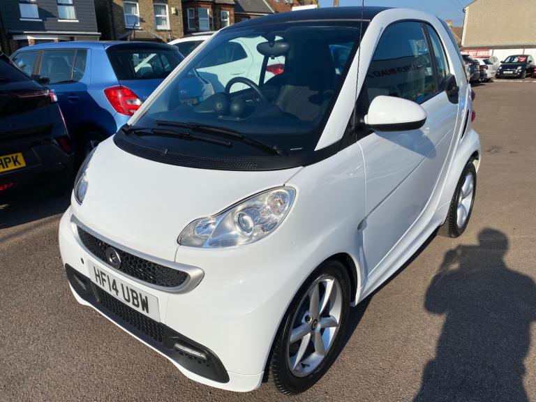 2014 smart fortwo Edition21 mhd 2dr Softouch Auto COUPE Petrol Automatic