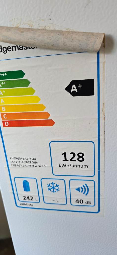Fridgemaster Freestanding Fridge Freezer - A+ Energy Rating