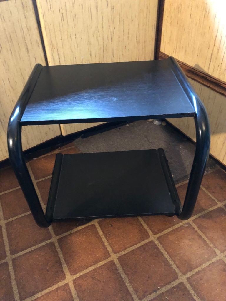 Compact TV/side table