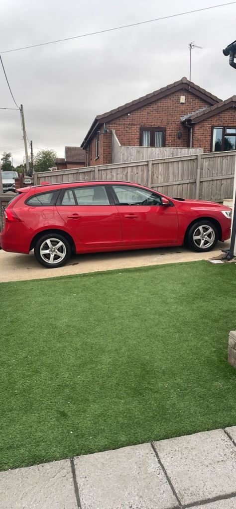 Volvo, V60, Estate, 2016, Manual, 1969 (cc), 5 doors