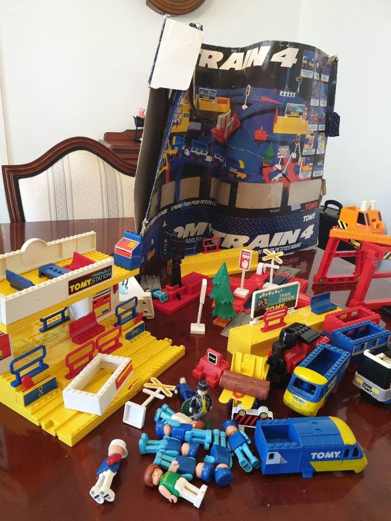 Tomy Train 4