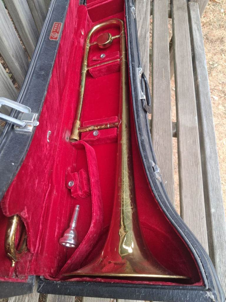 Parrot Trombone and mouthpiece with Case
