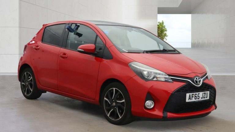 2015 Toyota Yaris 1.33 Dual VVT-i Sport Multidrive S Euro 5 5dr Euro 5 HATCHBACK Petrol Automatic
