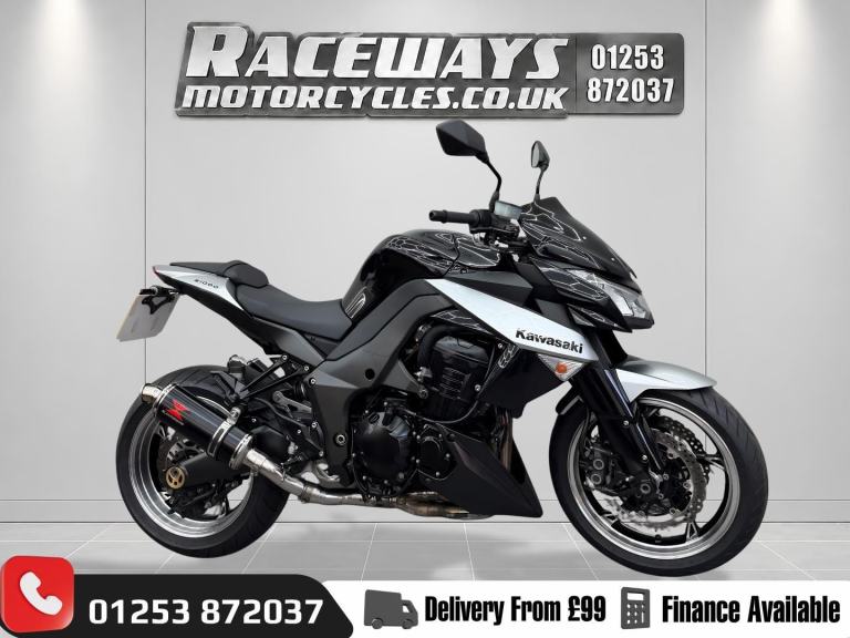 KAWASAKI Z1000 BLACK 2012 12 REG JUST 7987 MILES FROM NEW HPI CLEAR