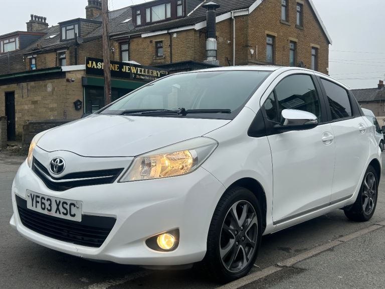 TOYOTA YARIS TREND 1 OWNER TOYOTA HISTORY 