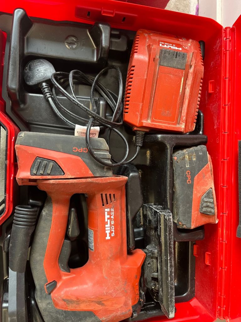 HILTI SJD 6-A22 Jigsaw with Battery and Charger – Good Condition