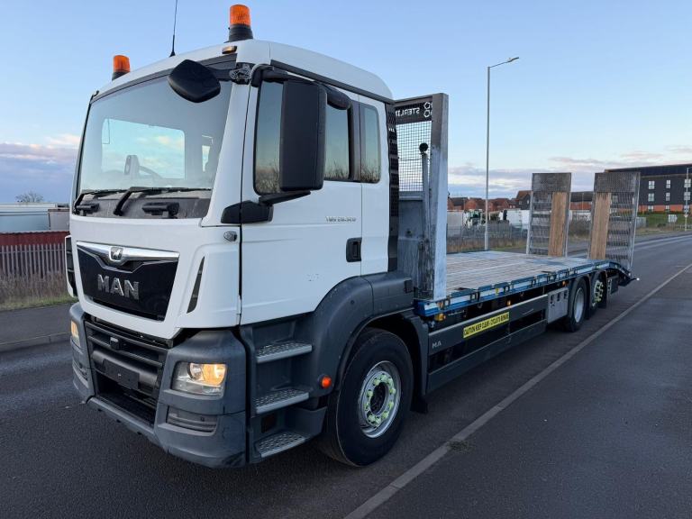 2019 MAN TGS 26.320 Sterling Bevertail 6x2 rear lift steer 