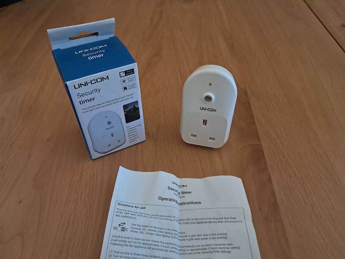 UNI-COM Security Timer Smart Plug – As Good As New