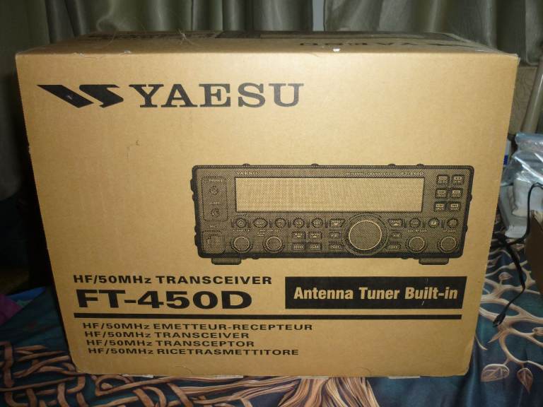 YAESU FT-450D HF/50MHz Transceiver with Built-in Antenna Tuner – New in Box