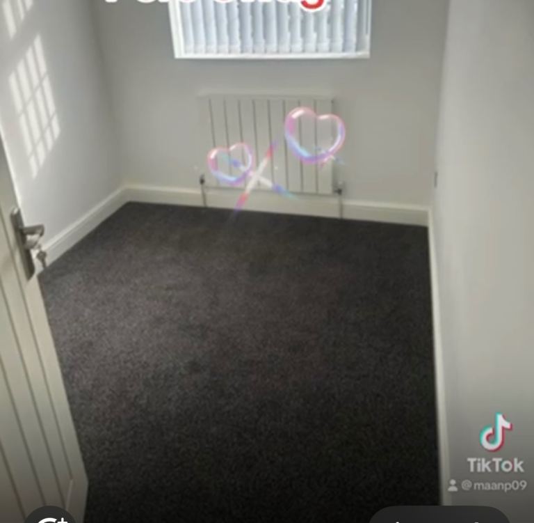 6 Bed Beautiful spacious house with drive 