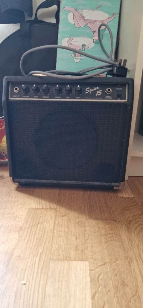 Squire 15 watt practice amp