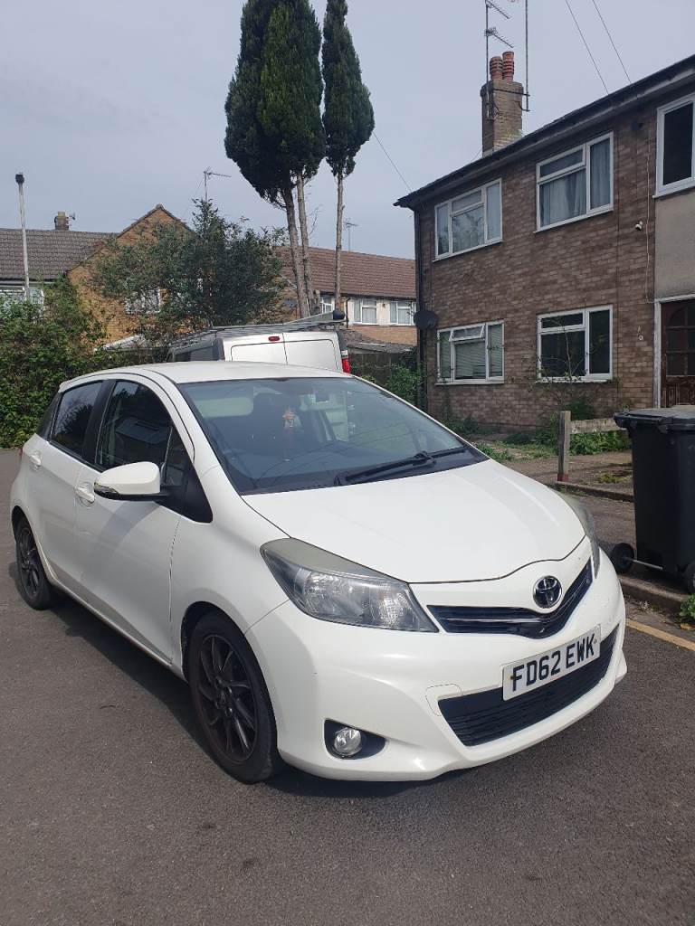 Toyota Yaris Trend 1.33 VVT-i Petrol Manual | 5 Doors | Tinted Windows