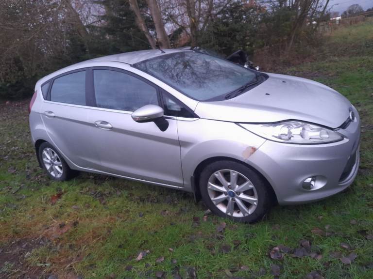 Breaking fiesta deisel 2009