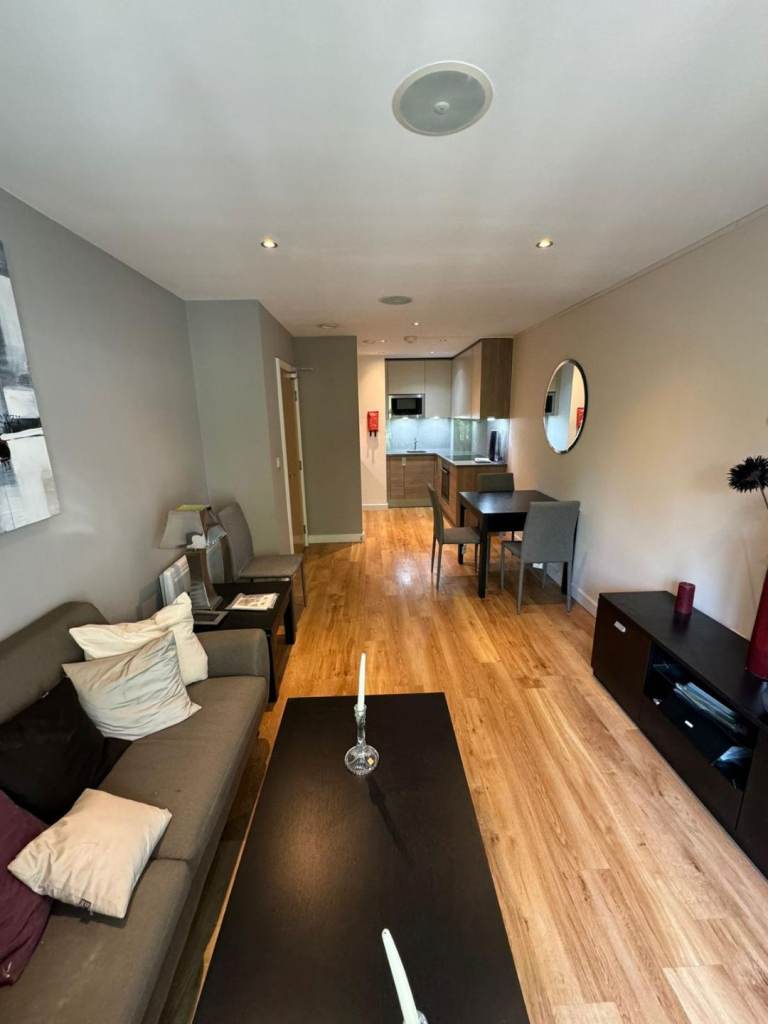 New build 1 bedroom flat 