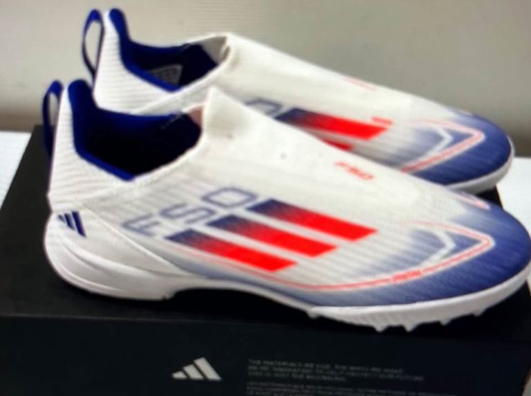 adidas unisex F50 League Astro Turf Football Boots. UK size Junior 2. RRP£55