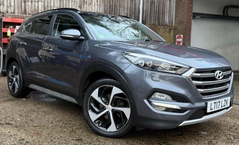 2017 Hyundai TUCSON 1.7 CRDi Blue Drive Premium SE SUV 5dr Diesel DCT Euro 6 (s/s) (141 ps) SUV D...