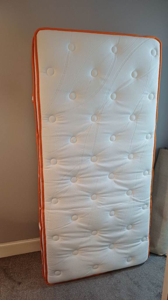 TeQsli Single Mattress 3FT, 10 Inch Gel Memory Foam * Last Chance *