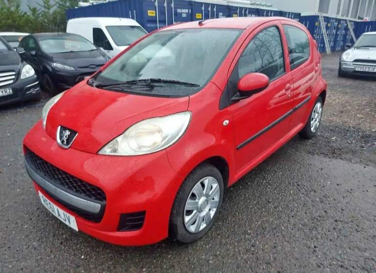 Peugeot 107 1.0 auto 108, C1, Aygo