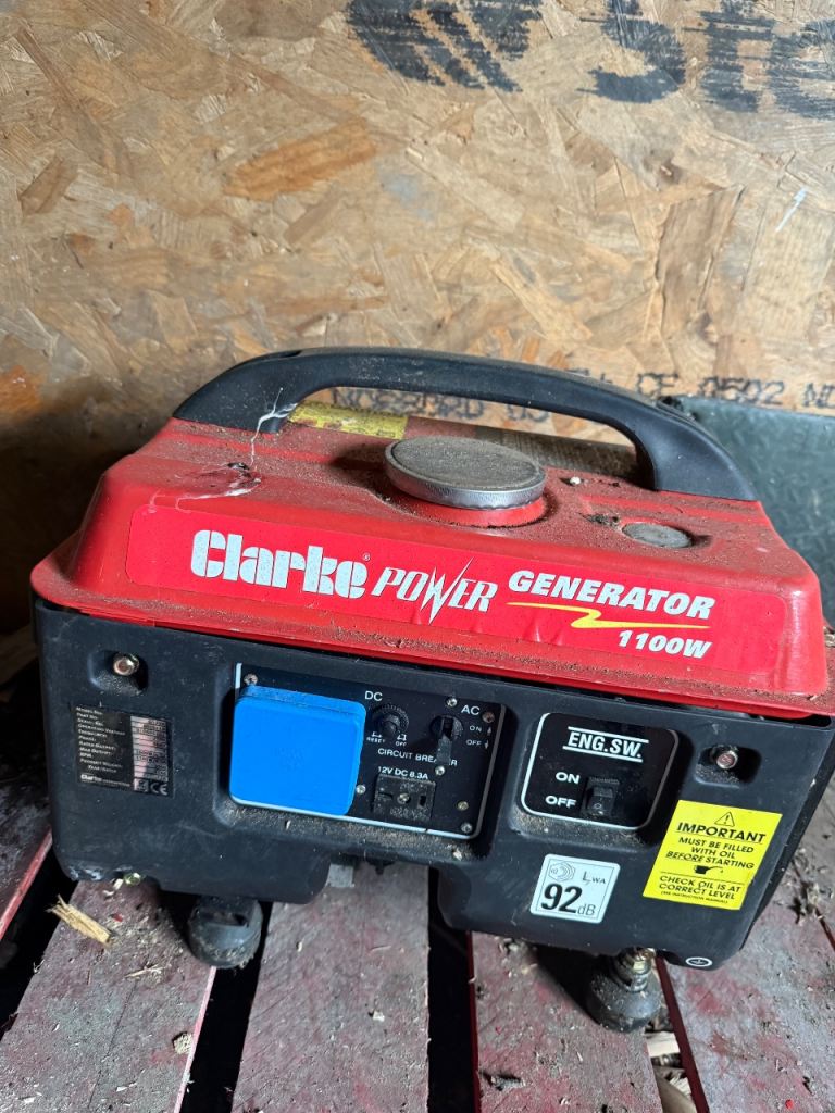 Clarke generator 1100w