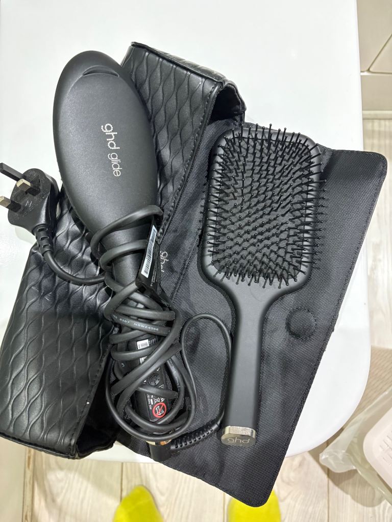 Ghd glide smoothing hot brush 