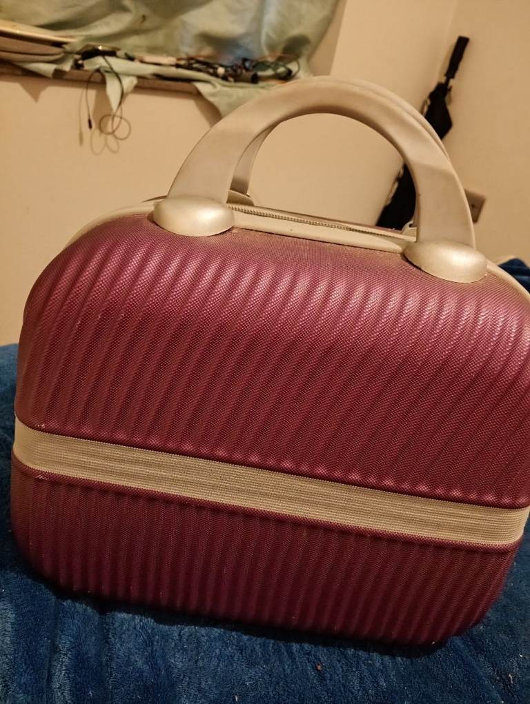 Stylish Plum Vanity Case / Carry Bag with Handle