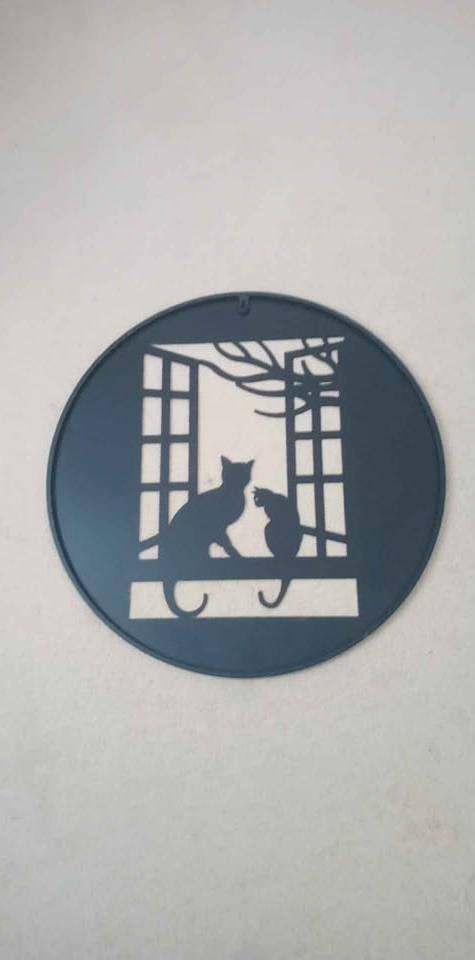 Metal Cat Silhouette Wall Decor (Quick sale and urgent collection)