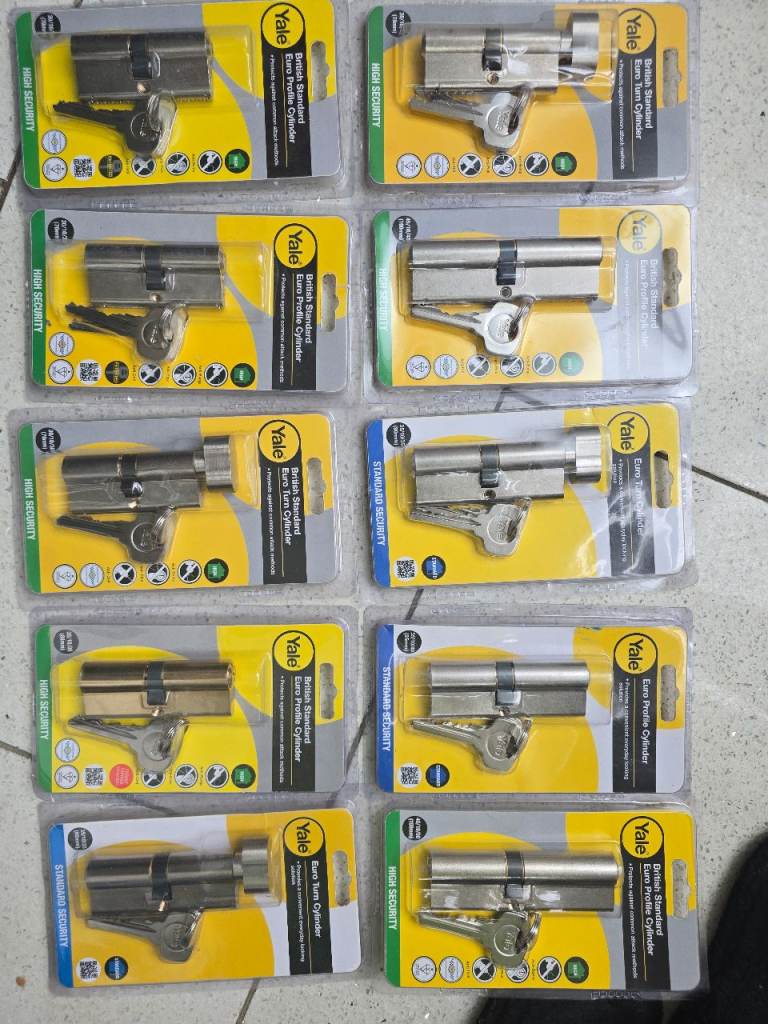 £20 for 3 or £8 each Yale Door Lock Cylinder Anti Bump High Quality Euro Profile UPVC turn turner