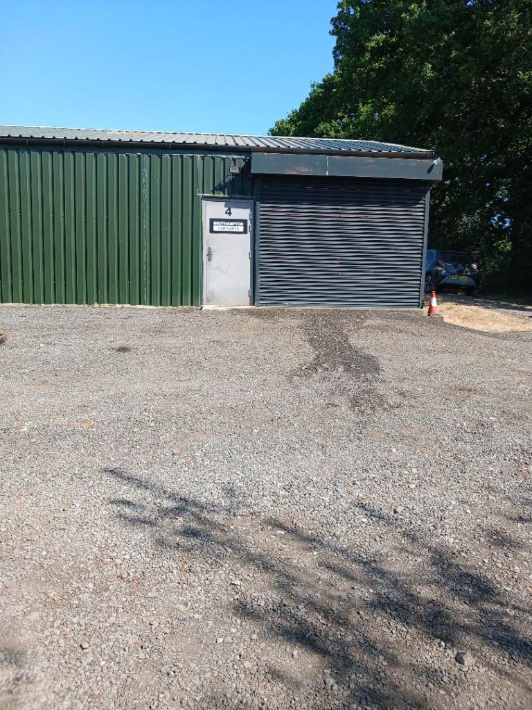 Barn/unit to rent