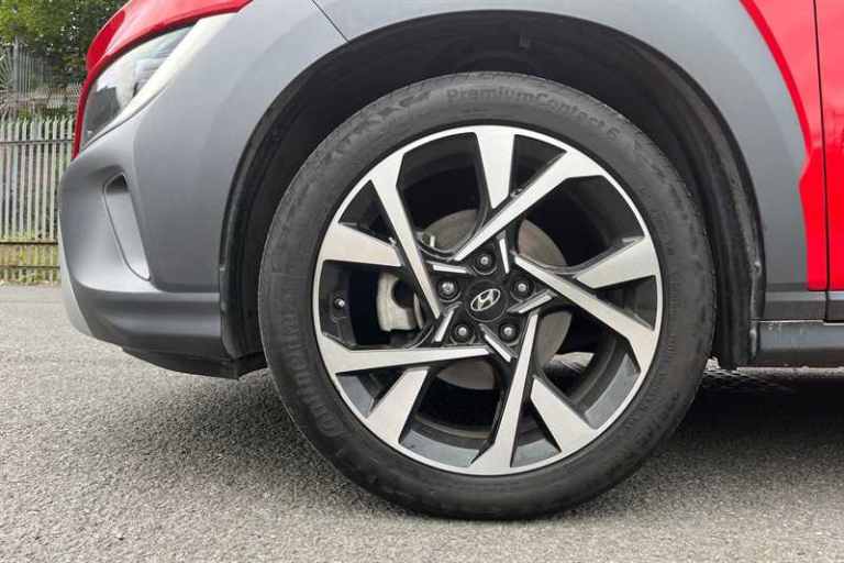 2022 Hyundai KONA 1.0 TGDi 48V MHEV Premium 5dr HATCHBACK PETROL Manual