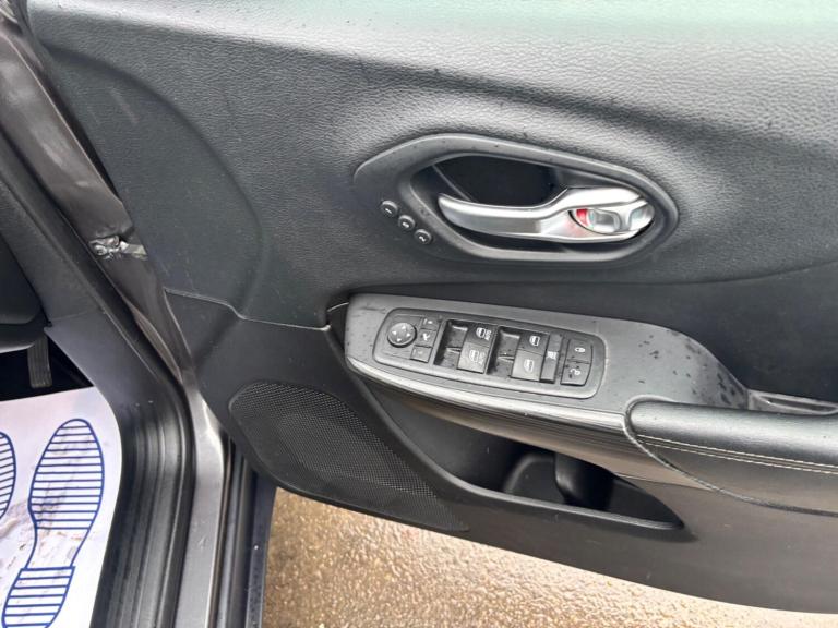  Jeep Cherokee 2.0 MultiJetII Limited 4WD Euro 6 (s/s) 5dr Diesel Manual