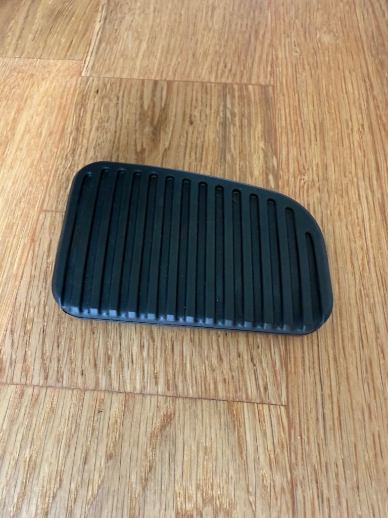 Harley-Davidson Fat Boy FLFBS Break Lever Pad Part No. 50600224