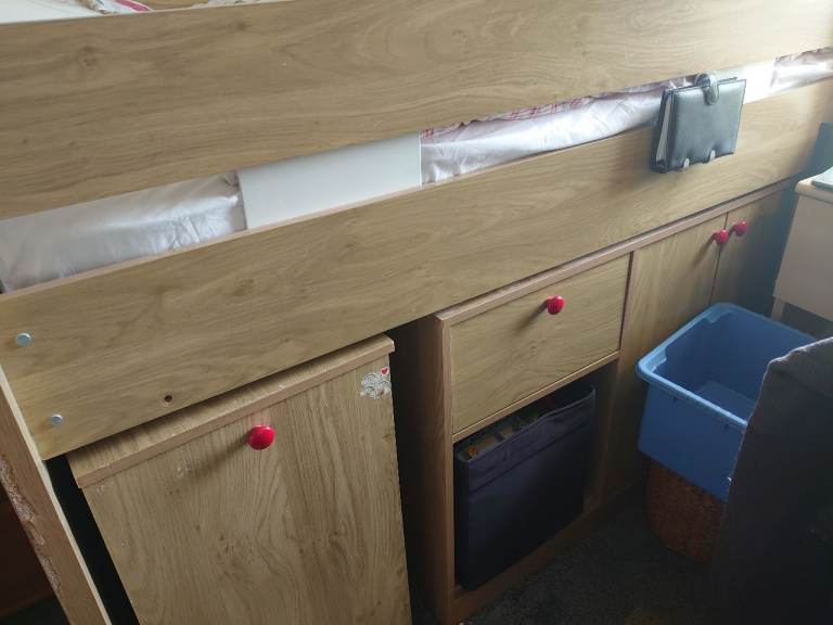 Mid rise bunk no mattress 